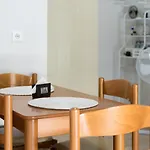 The شقة ليكسوري